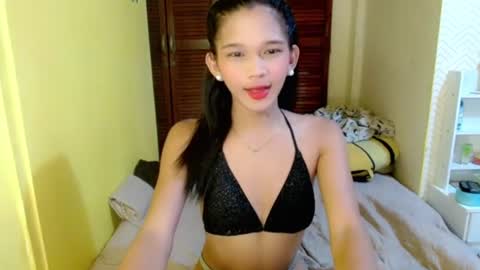 nova_licious online show from July 5, 2026, 7:37 am