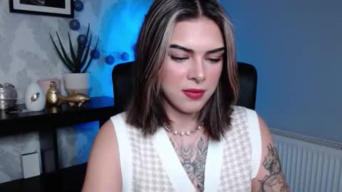 Snapshot of nova_sin chatting on November 14, 2025, 6:23 am Nova online show from November 14, 2025, 6:23 am