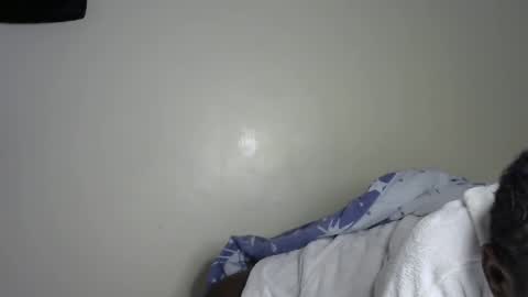 novaah online show from December 2, 2025, 3:01 am