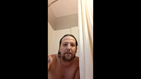 NovaAndDucky online show from May 27, 2026, 5:04 am