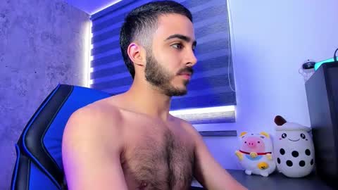 Snapshot of novacry chatting on October 8, 2025, 12:14 pm Nova online show from October 8, 2025, 12:14 pm