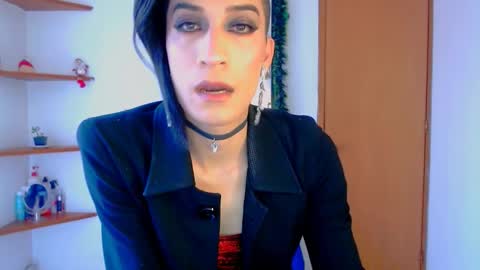 Snapshot of novanyx11 chatting on December 20, 2025, 10:06 pm Nova... online show from December 20, 2025, 10:06 pm