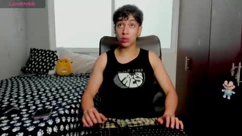 Snapshot of noxx_stark chatting on January 13, 2026, 6:02 pm Noxx online show from January 13, 2026, 6:02 pm