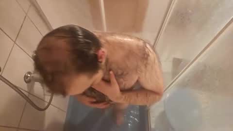 Snapshot of nudechiller chatting on November 20, 2025, 3:45 pm Vinz... online show from November 20, 2025, 3:45 pm