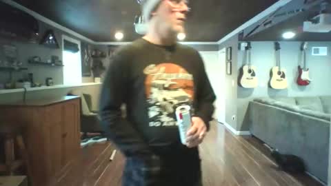 Snapshot of nudistguy194549 chatting on December 14, 2025, 8:02 pm Nudistguy online show from December 14, 2025, 8:02 pm