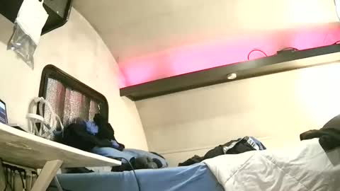 Snapshot of nudusmaximus chatting on February 10, 2025, 12:08 am nudusmaximus online show from February 10, 2025, 12:08 am