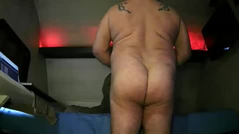 Snapshot of nudusmaximus chatting on December 22, 2025, 11:35 pm nudusmaximus online show from December 22, 2025, 11:35 pm