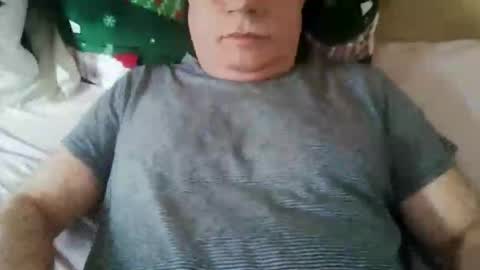 nukiss online show from March 24, 2026, 11:37 am