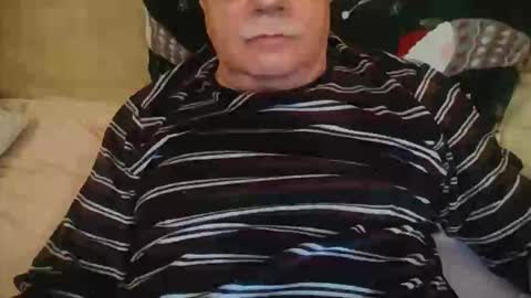 nukiss online show from April 16, 2026, 9:50 pm