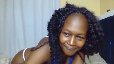 Snapshot of nutgal_ chatting on November 1, 2025, 9:00 am nutgal online show from November 1, 2025, 9:00 am