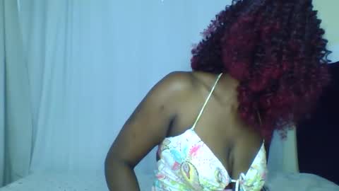 Snapshot of nutgal_ chatting on November 10, 2025, 8:35 am nutgal online show from November 10, 2025, 8:35 am