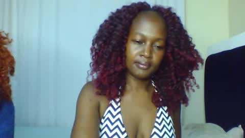 Snapshot of nutgal_ chatting on December 15, 2025, 12:48 am nutgal online show from December 15, 2025, 12:48 am
