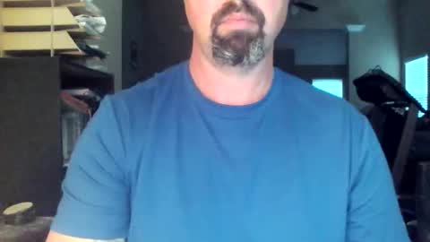 nvrenuff1979 online show from April 3, 2026, 11:30 am