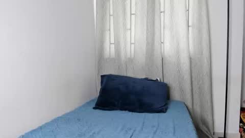 Nya online show from November 22, 2025, 4:06 pm