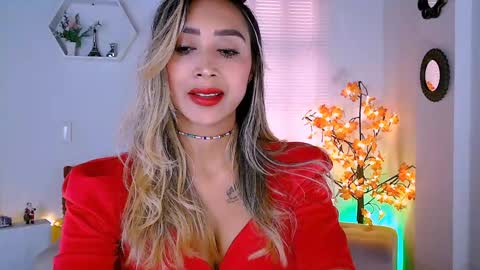 Snapshot of nycole_1988 chatting on December 23, 2024, 7:09 pm Nycole online show from December 23, 2024, 7:09 pm