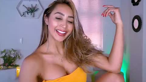 Snapshot of nycole_1988 chatting on January 23, 2025, 8:02 pm Nycole online show from January 23, 2025, 8:02 pm