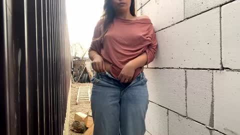 Snapshot of nyconik chatting on March 12, 2025, 12:15 pm Nicol online show from March 12, 2025, 12:15 pm