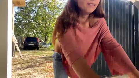 Snapshot of nyconik chatting on September 26, 2025, 1:15 pm Nicol online show from September 26, 2025, 1:15 pm