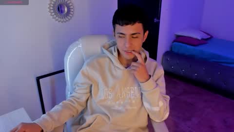 nyko_ds online show from November 29, 2025, 4:48 am