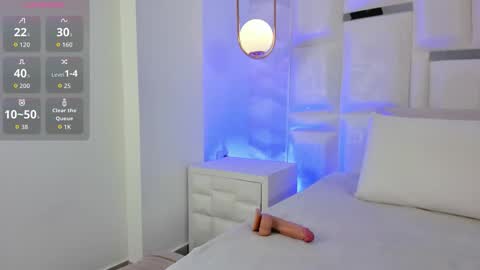 Snapshot of nyla_azura chatting on December 5, 2025, 2:03 pm Nyla online show from December 5, 2025, 2:03 pm