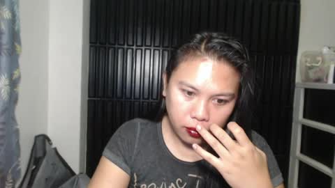 nylecummer online show from July 18, 2026, 9:18 pm