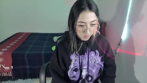 Snapshot of nymph_frida chatting on December 26, 2024, 11:10 am Frida online show from December 26, 2024, 11:10 am