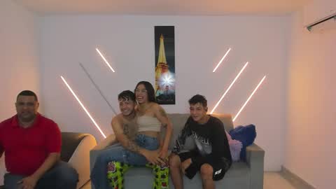 Snapshot of nympho_nathy_sophi chatting on December 13, 2025, 9:09 pm nympho_nathy_sophi online show from December 13, 2025, 9:09 pm