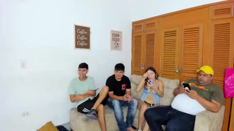 nympho_nathy_sophi online show from March 19, 2026, 1:04 pm