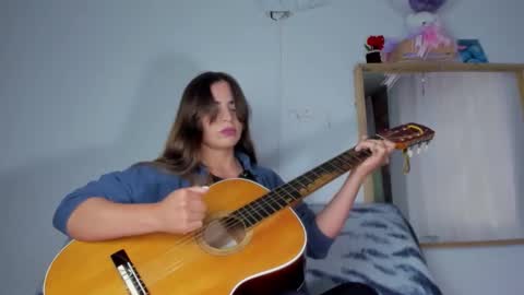 Laura nyu online show from December 5, 2025, 9:00 pm