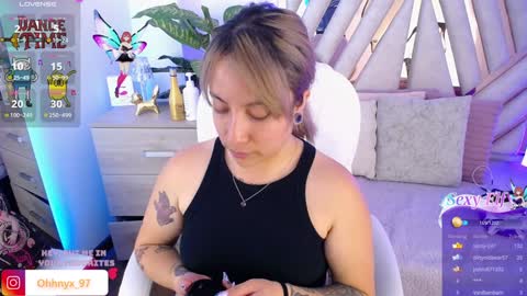 Alex   .    online show from January 17, 2025, 2:39 am