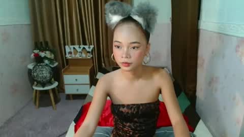 Snapshot of nyx_huntrix27 chatting on October 10, 2025, 10:36 am nyx online show from October 10, 2025, 10:36 am