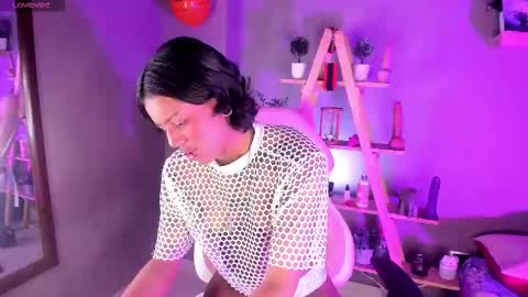 Nyx online show from November 14, 2025, 9:35 pm