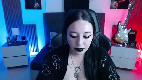 Nyx online show from April 17, 2026, 12:08 pm