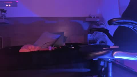 Snapshot of nyxshadow__ chatting on March 7, 2025, 7:30 am Nyx Shadow online show from March 7, 2025, 7:30 am
