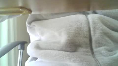 obahiro823844 online show from December 21, 2025, 2:19 am