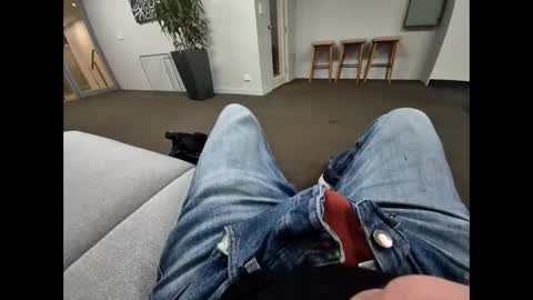 Snapshot of obedient9402 chatting on February 26, 2026, 8:52 pm obedient9402 online show from February 26, 2026, 8:52 pm