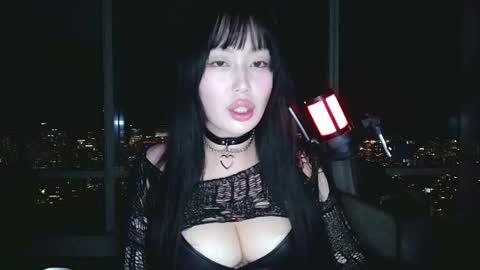 Snapshot of obeycarrienoona chatting on June 5, 2026, 3:02 am Goddess Carrie online show from June 5, 2026, 3:02 am