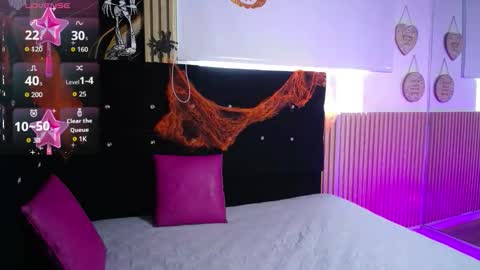 oblivionlove online show from November 1, 2025, 4:53 pm