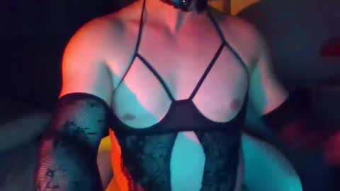 Doxy online show from May 7, 2026, 11:32 pm