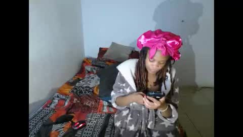 Snapshot of obsessedmimi chatting on March 12, 2026, 5:41 pm obsessedmimi online show from March 12, 2026, 5:41 pm