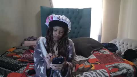 Snapshot of obsessedmimi chatting on April 28, 2026, 9:36 am obsessedmimi online show from April 28, 2026, 9:36 am