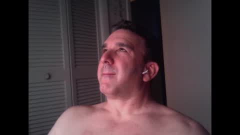Snapshot of oceanmanx chatting on January 13, 2026, 4:07 am Ocean online show from January 13, 2026, 4:07 am