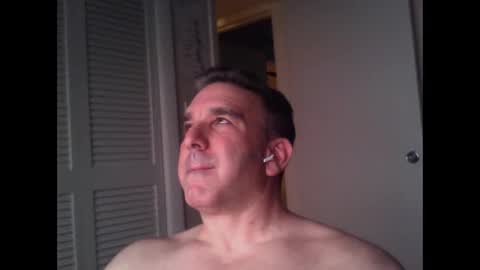 Snapshot of oceanmanx chatting on February 13, 2026, 4:52 am Ocean online show from February 13, 2026, 4:52 am