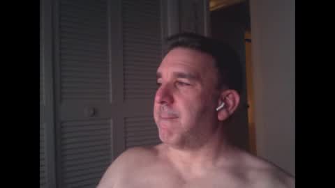 Snapshot of oceanmanx chatting on February 15, 2026, 2:41 am Ocean online show from February 15, 2026, 2:41 am