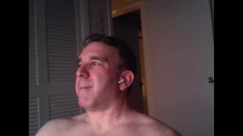 Snapshot of oceanmanx chatting on February 27, 2026, 5:40 am Ocean online show from February 27, 2026, 5:40 am