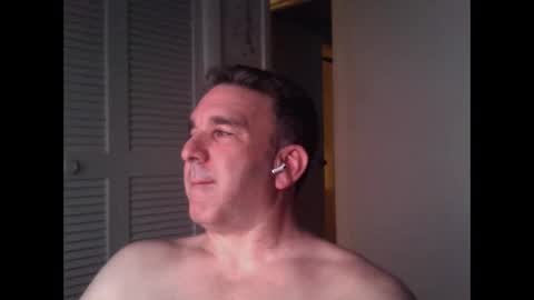 Snapshot of oceanmanx chatting on April 11, 2026, 4:06 am Ocean online show from April 11, 2026, 4:06 am