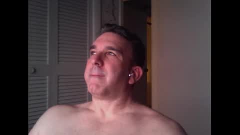 Snapshot of oceanmanx chatting on April 18, 2026, 2:48 am Ocean online show from April 18, 2026, 2:48 am