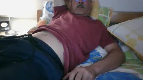 Snapshot of ocorrea chatting on February 10, 2025, 1:24 am ocorrea online show from February 10, 2025, 1:24 am