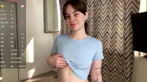 Snapshot of odellabowman chatting on June 11, 2026, 7:17 am Night Odella Bowman Julia online show from June 11, 2026, 7:17 am