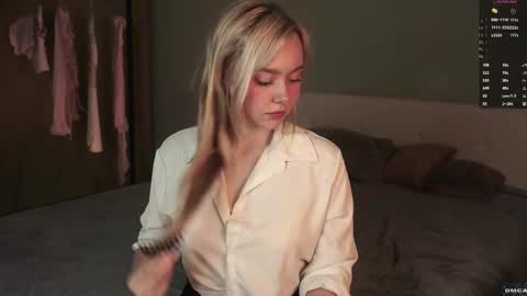 Alice online show from October 20, 2025, 7:47 pm